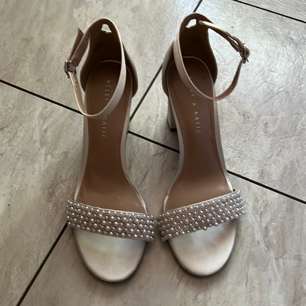 Kelly & Kate Hildie Sandal Heel